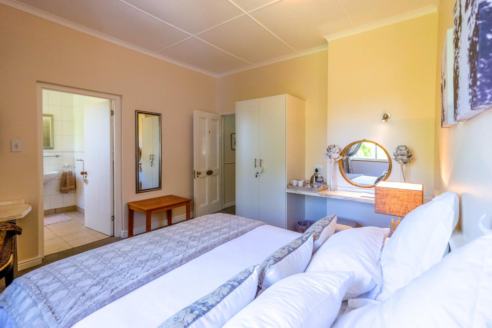 Oude Berg Guesthouse - 10 Caledon Street 조지 객실 사진