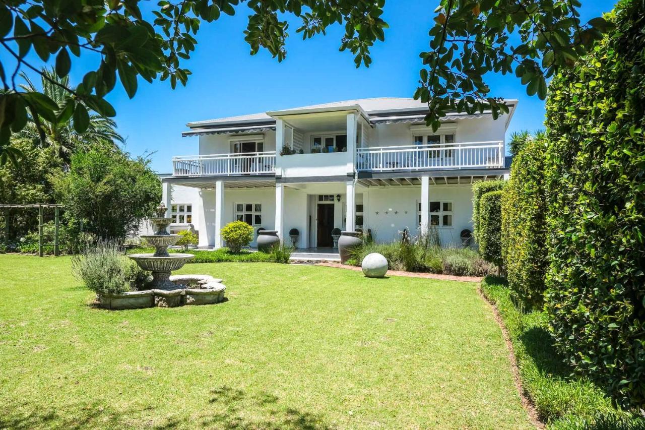 Oude Berg Guesthouse - 10 Caledon Street 조지 외부 사진
