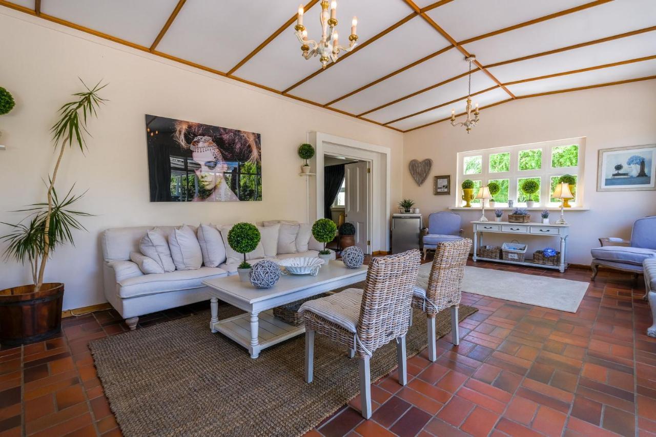 Oude Berg Guesthouse - 10 Caledon Street 조지 외부 사진