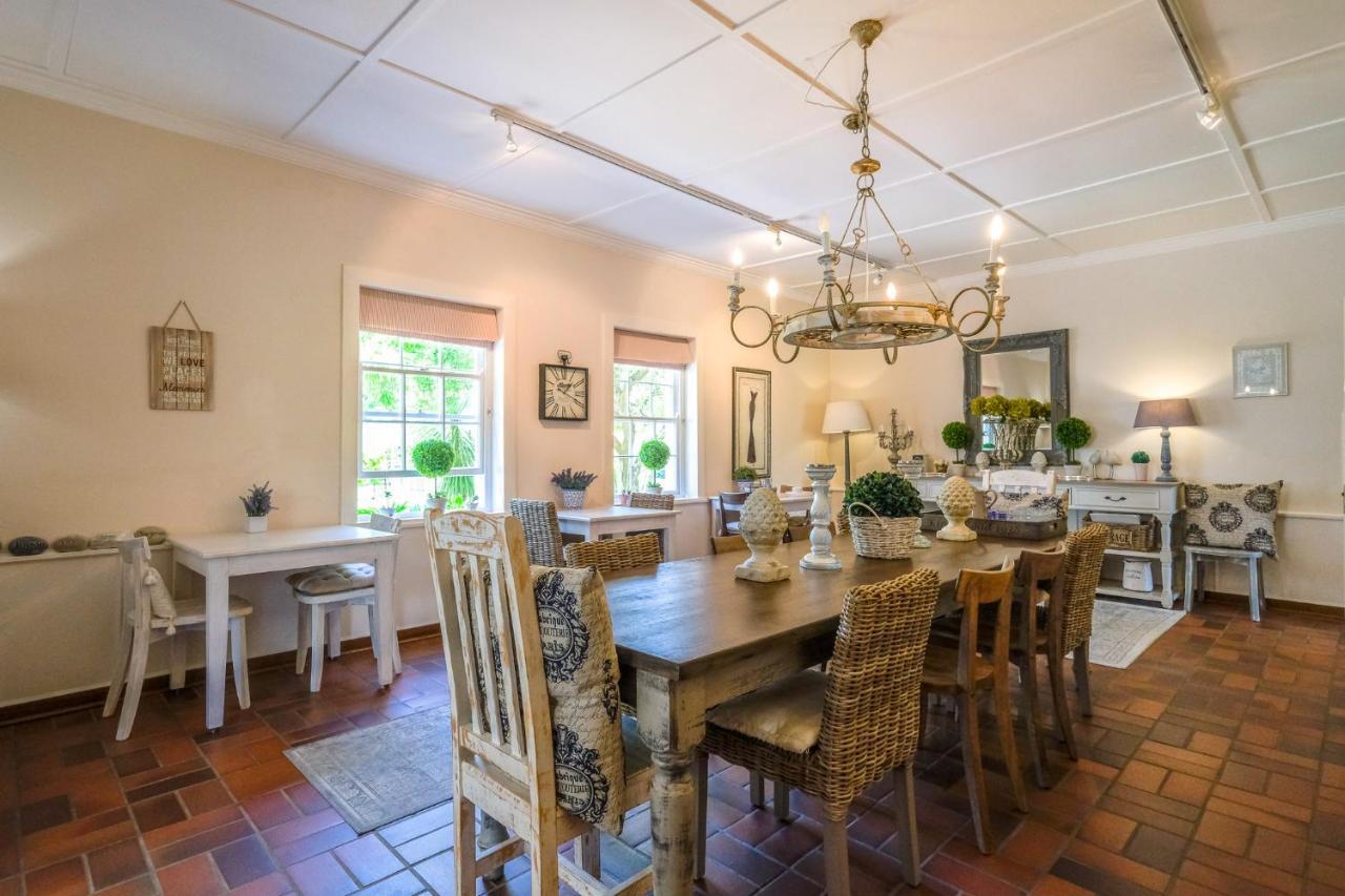 Oude Berg Guesthouse - 10 Caledon Street 조지 외부 사진